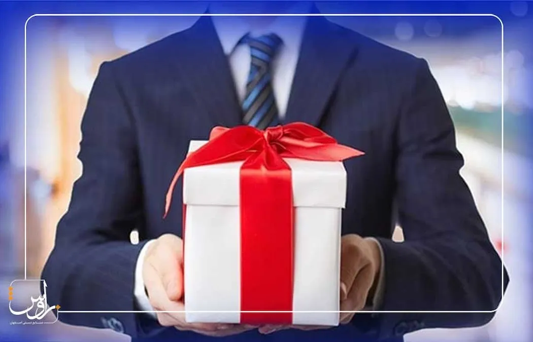 ویژگی های هدیه تودیع و معارفه + معرفی بهترین گزینه ها