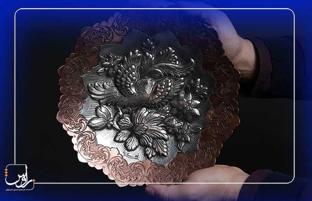 معرفی برترین و برجسته ترین اساتید قلم زنی ایران