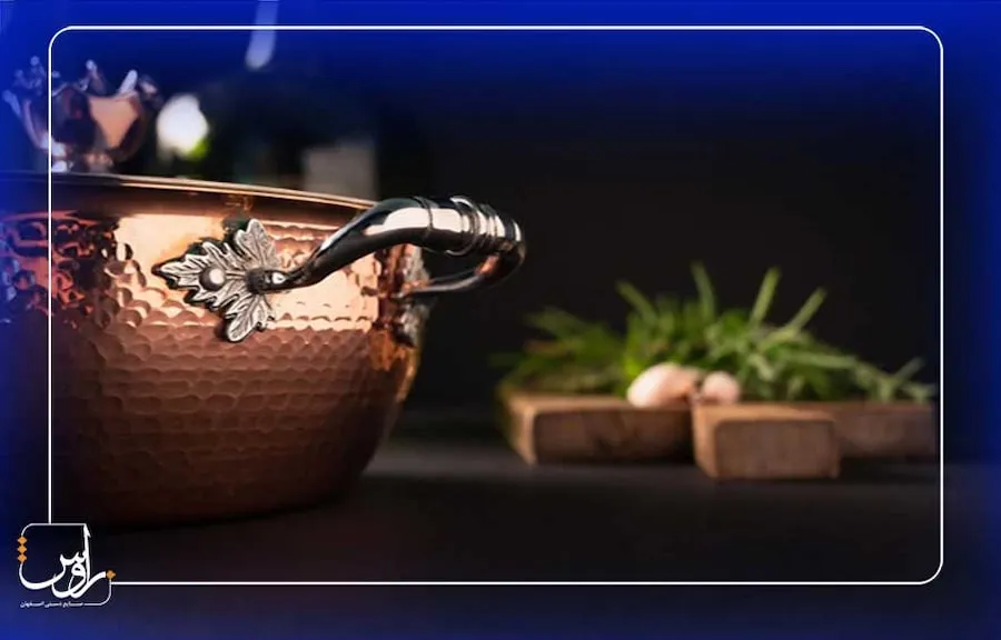 بررسی روش های تشخیص ظروف مسی اصل از تقلبی