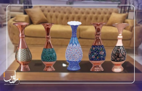 انواع گلدان های صنایع دستی برای تزیین میز