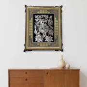 تابلو قلم زنی گل و مرغ با قاب خاتم صلیبی شاسی دار سایز 63*53