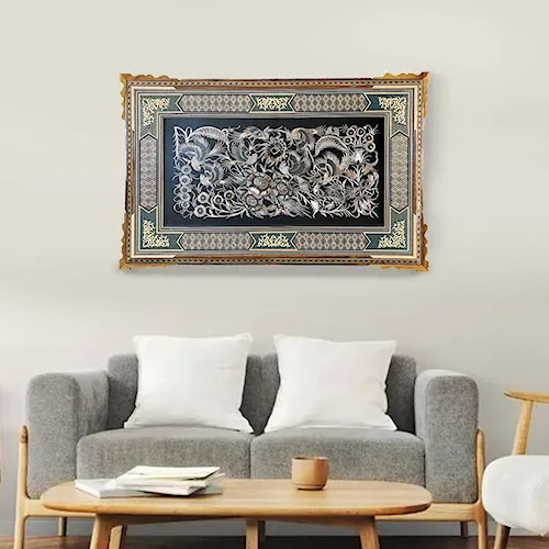 تابلو قلم زنی گل و مرغ با قاب خاتم طرح ترنج سایز 53در83