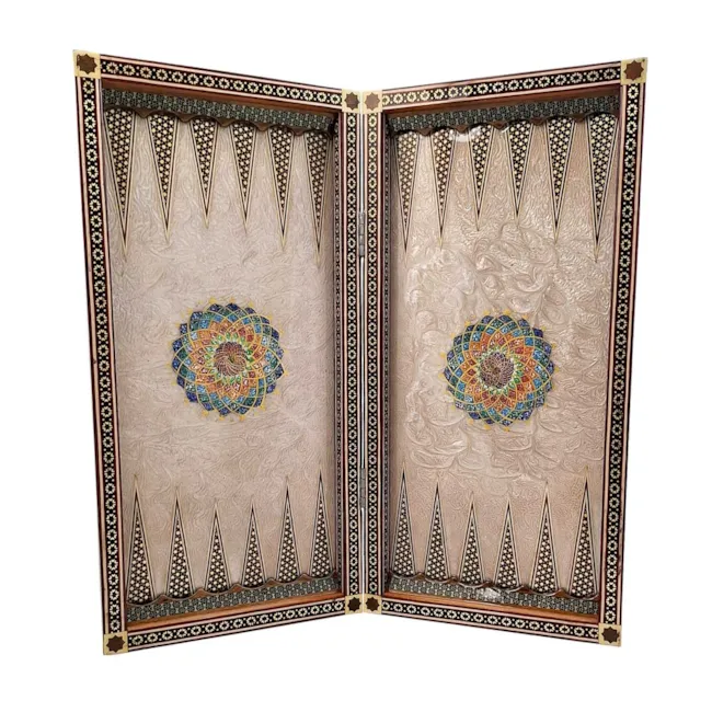 صفحه نرد تخته نرد و صفحه شطرنج خاتم لبگرد با نقاشی تذهیب سایز 50