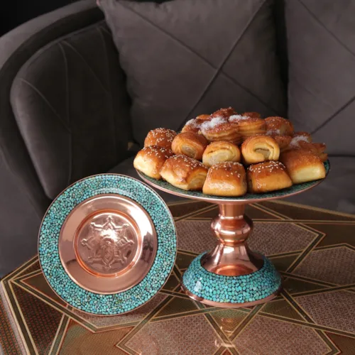 شیرینی خوری کوچولو فیروزه کوب